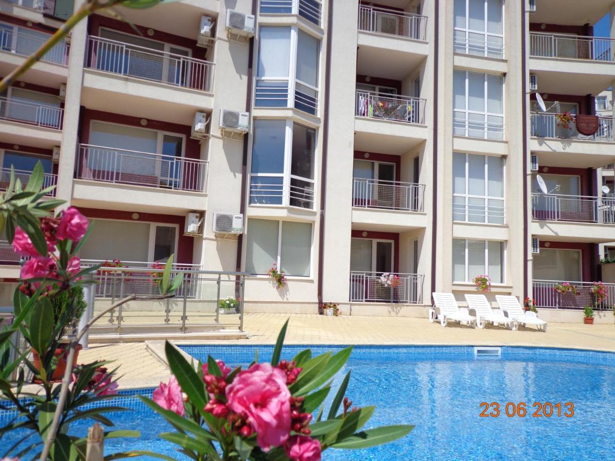 Kavarna Hills Apartments Eksteriør billede