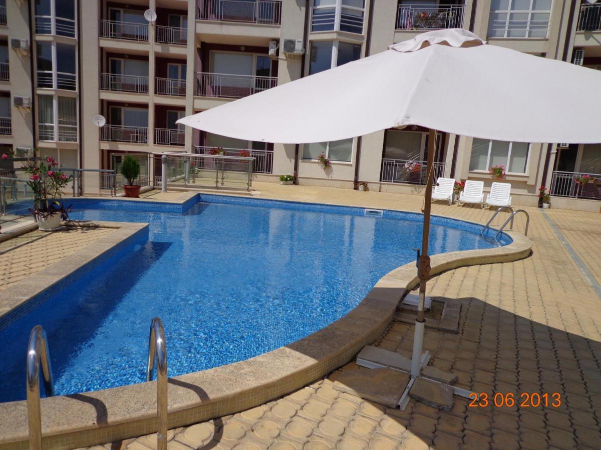 Kavarna Hills Apartments Eksteriør billede