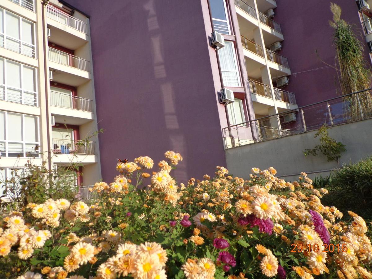 Kavarna Hills Apartments Eksteriør billede