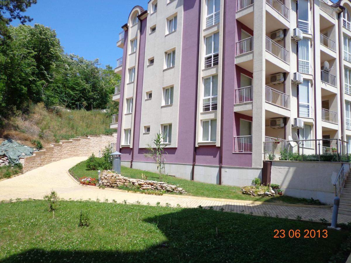 Kavarna Hills Apartments Eksteriør billede