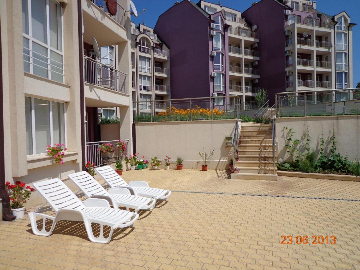 Kavarna Hills Apartments Eksteriør billede
